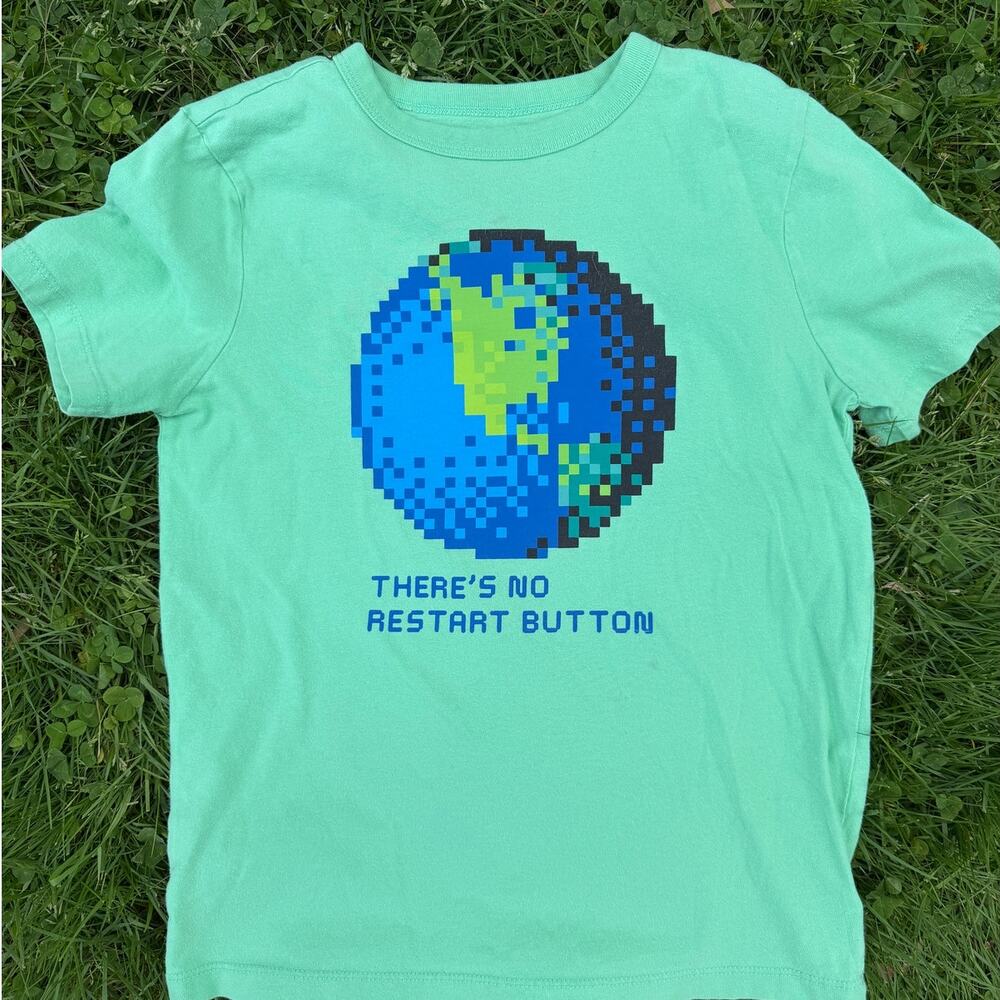 GAP Kids Green Graphic T-Shirt Earth Print Short Sleeve (SZ M 8)